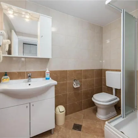 Apartmán Nmn - With Balcony 2 Drvenik (Split-Dalmatia)