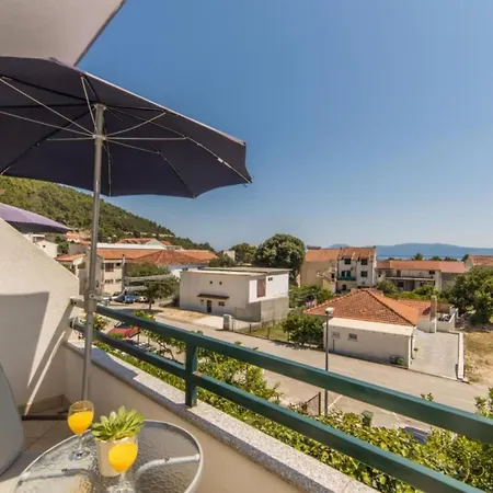Nmn - With Balcony 2 Drvenik (Split-Dalmatia)
